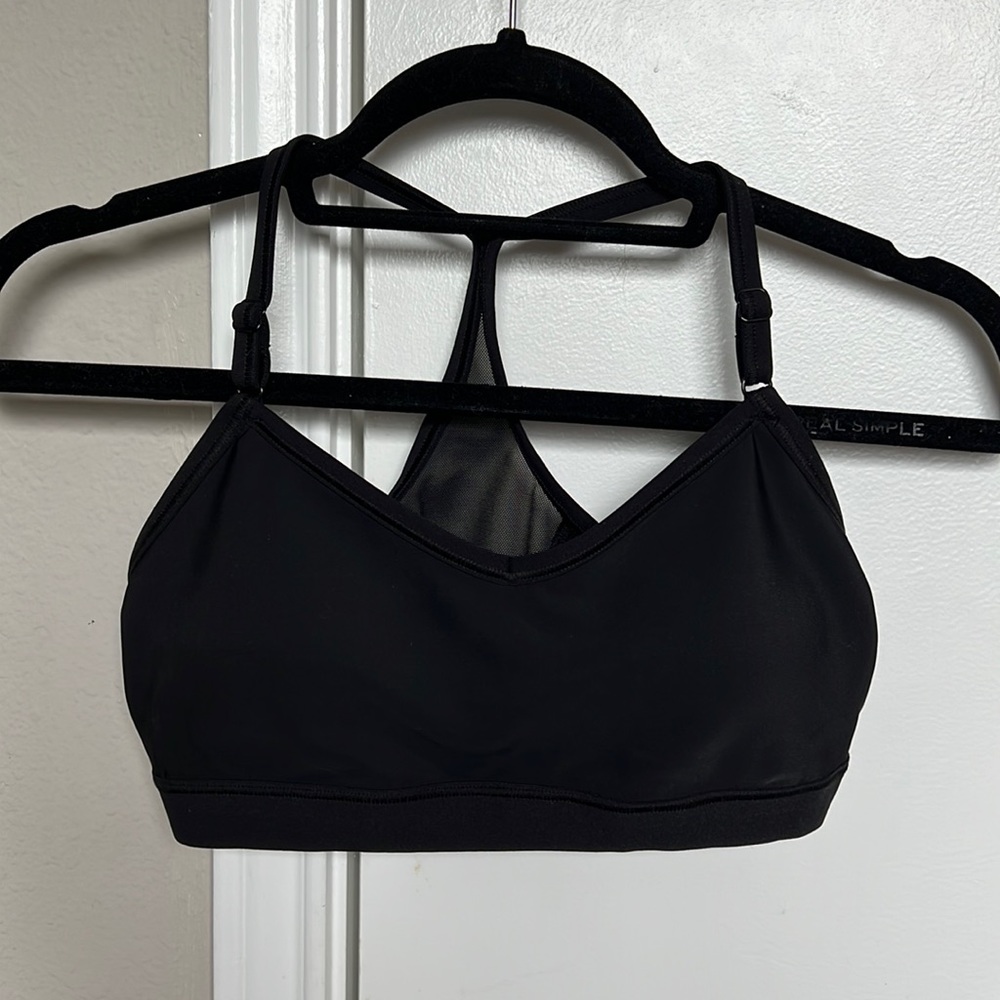 2 aerie sports bras!!
